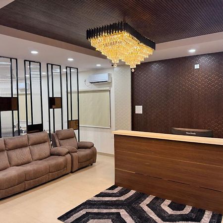 Hotel Apex Inn Hyderabad Airport Ngoại thất bức ảnh
