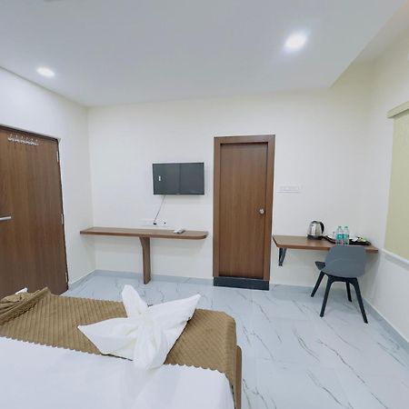 Hotel Apex Inn Hyderabad Airport Ngoại thất bức ảnh