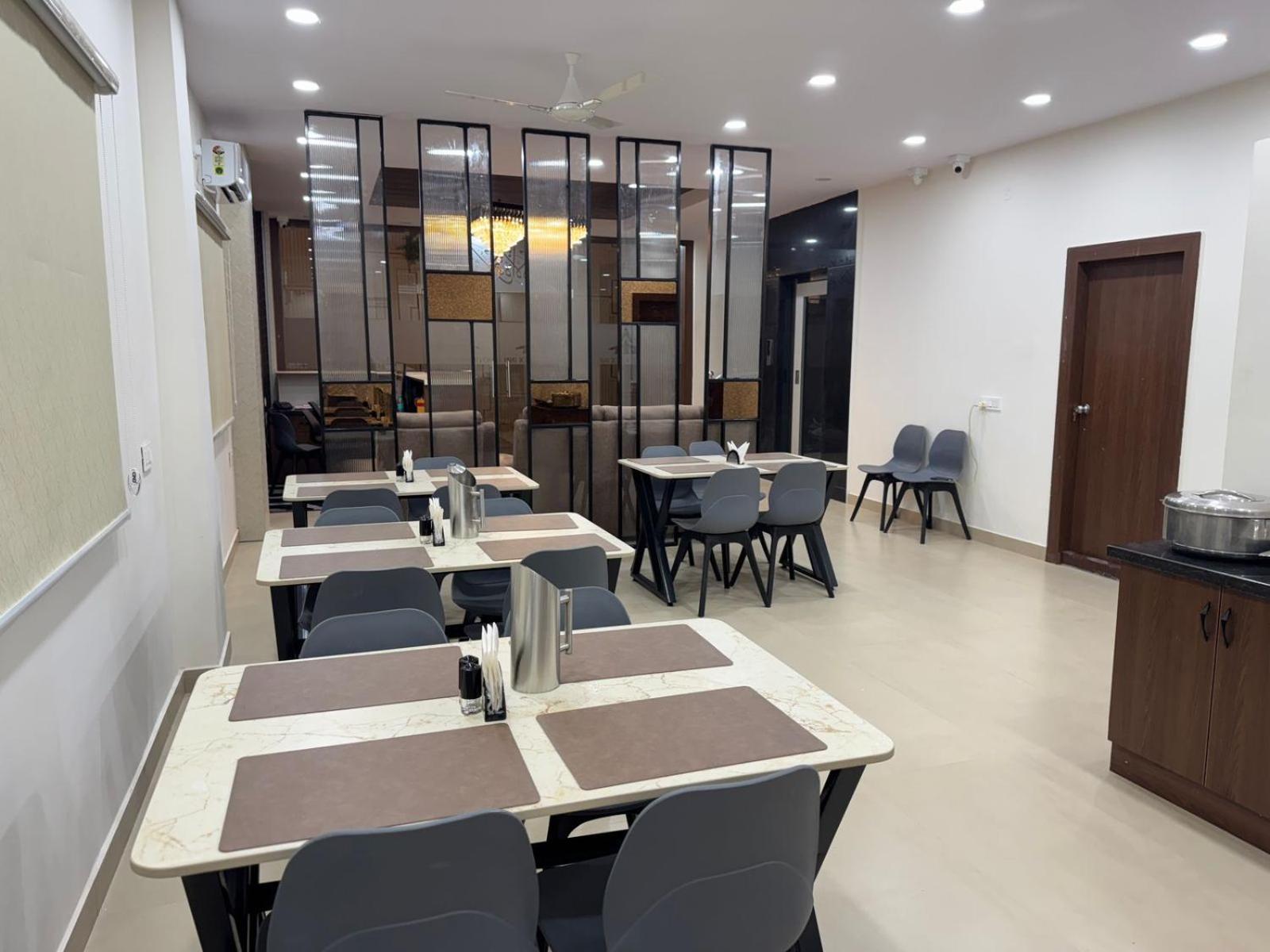 Hotel Apex Inn Hyderabad Airport Ngoại thất bức ảnh